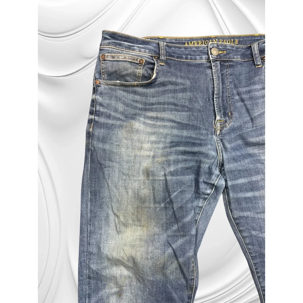 American Eagle Outfitters Mens Blue Straight Leg Denim Jeans 38x32 Medium Wash